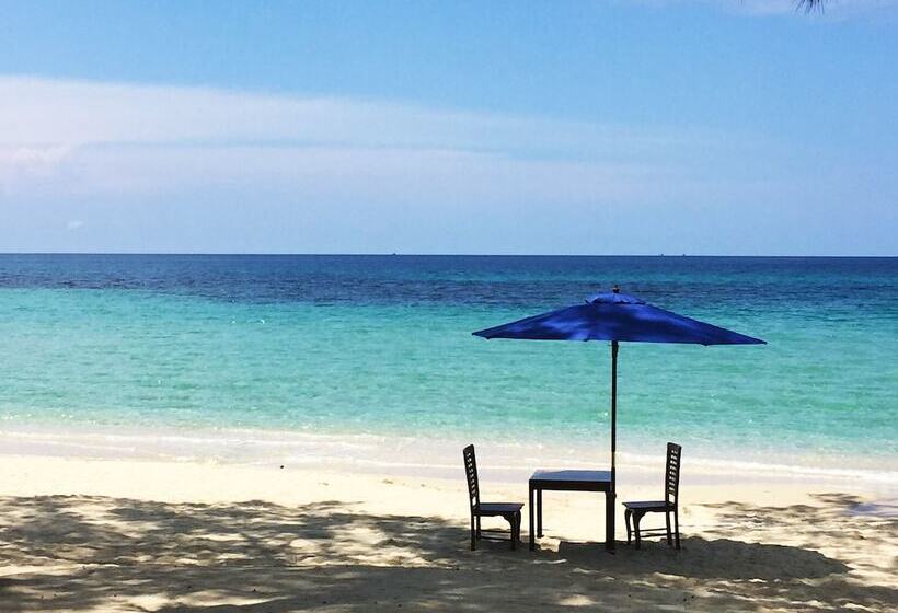 فندق Seafar Resort