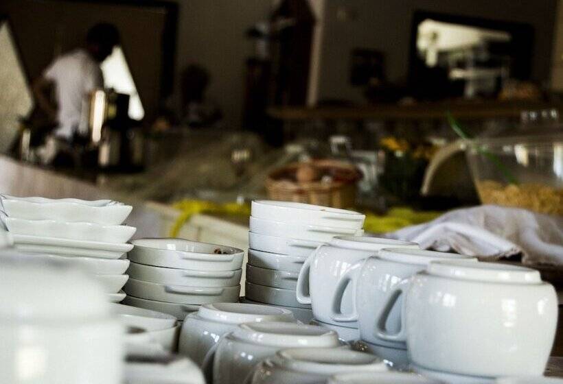 فندق Sias Resort