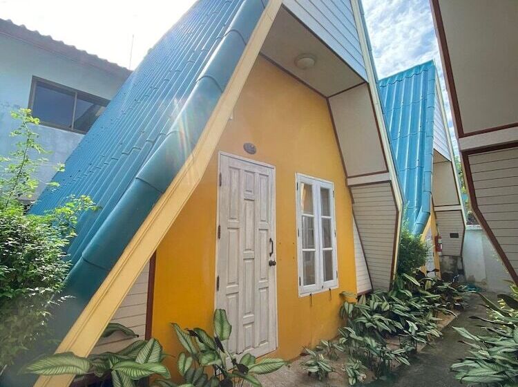 בית מלון כפרי Sila Resort