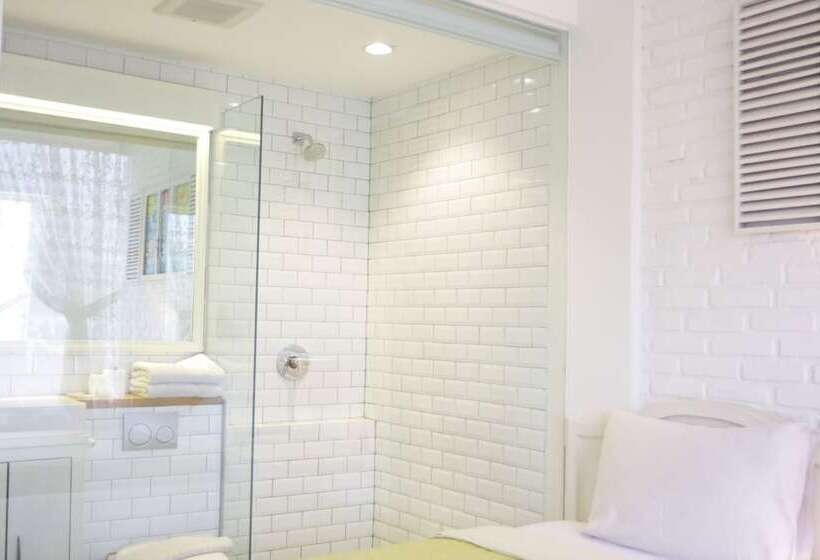 בית מלון כפרי Summerbird Bed And Brasserie