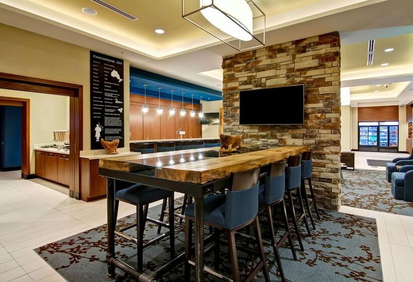 فندق Towneplace Suites By Marriott Kincardine