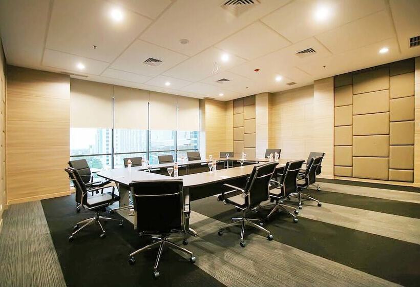 Vasaka Hotel Jakarta Managed By Dafam