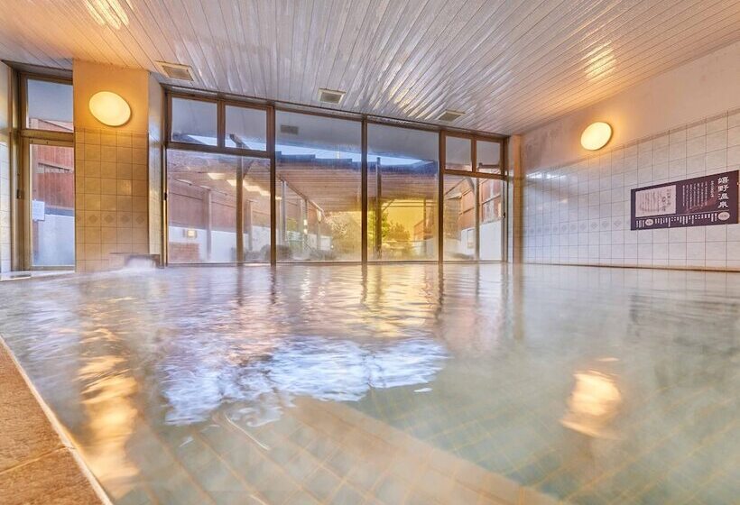 Hotel Ooedo Onsen Monogatari Ureshinokan