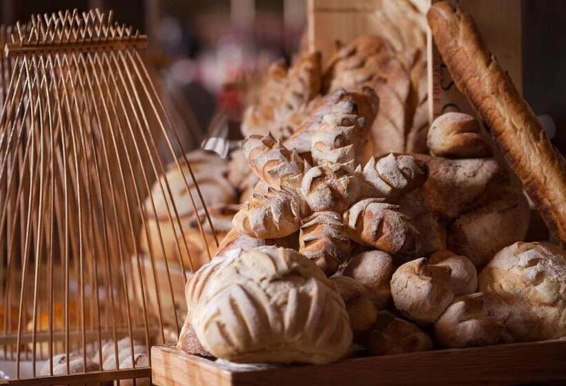 Отель Zhuhai Marriott