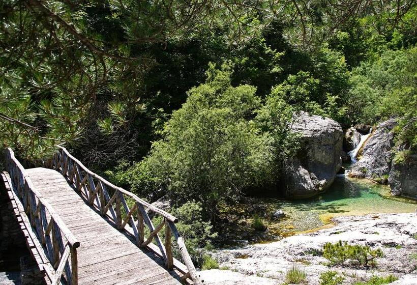 Olympus Hotel Villa Drosos