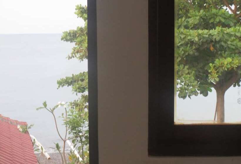 بنسيون Amed Sari Beach Guesthouse