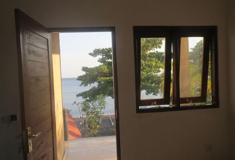 بنسيون Amed Sari Beach Guesthouse