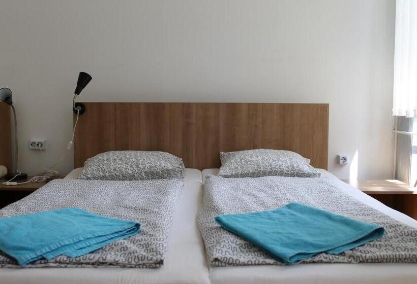 膳宿费 Capital Guesthouse Budapest