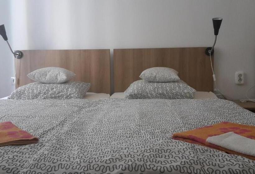 膳宿费 Capital Guesthouse Budapest