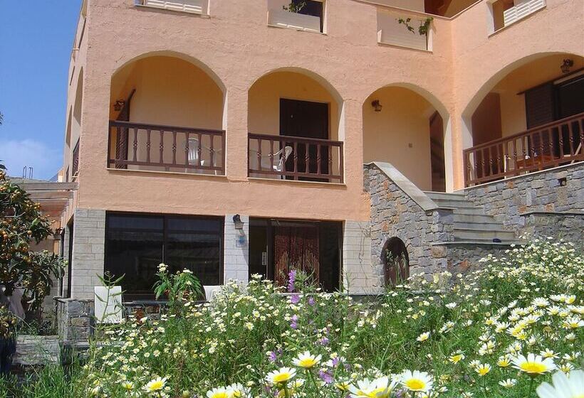 פנסיון House Margot