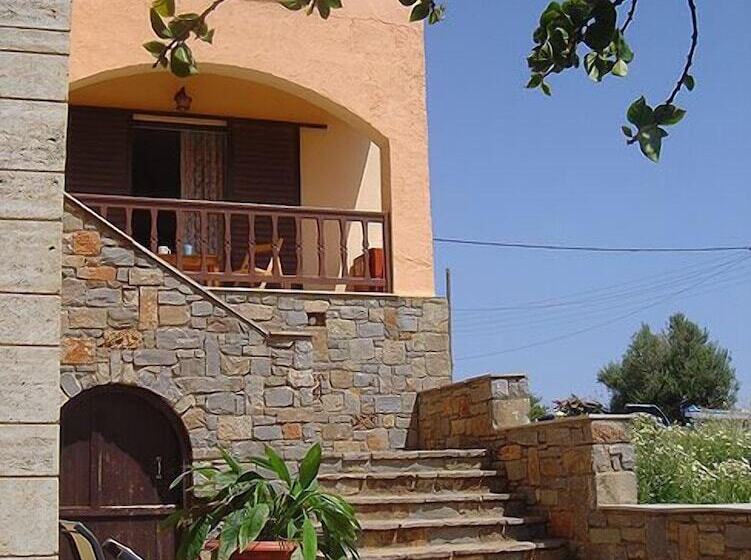 پانسیون House Margot