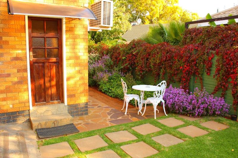 פנסיון Kimberley Manor Guesthouse