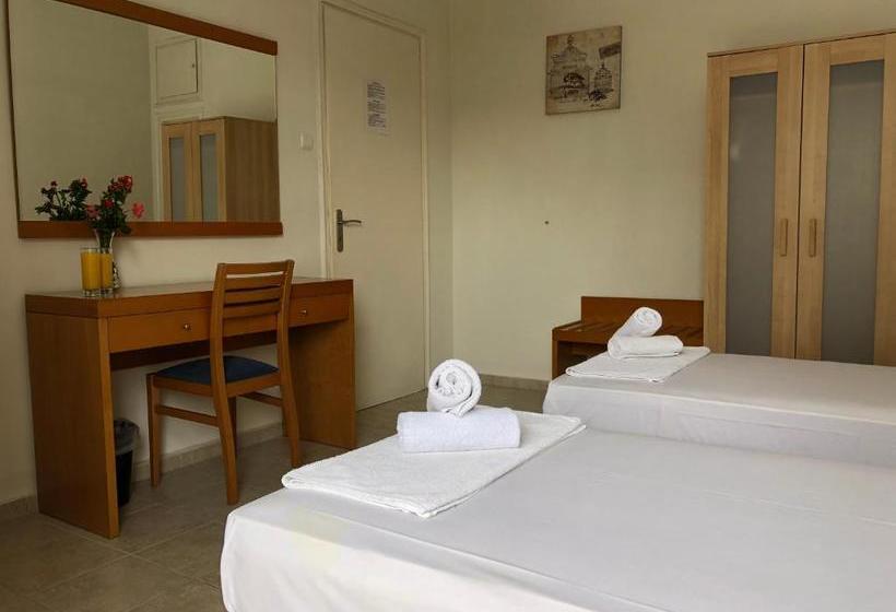 펜션 Armonia Guest House Skiathos