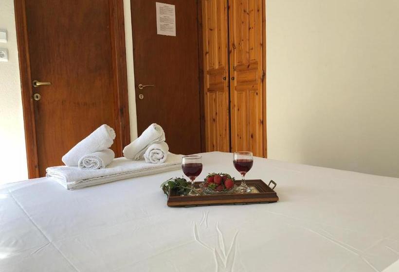 펜션 Armonia Guest House Skiathos