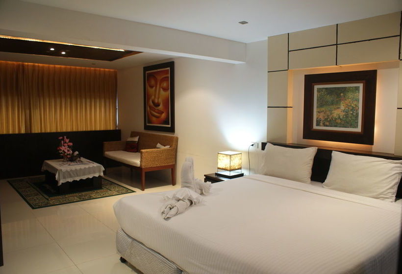 بنسيون New International House Patong