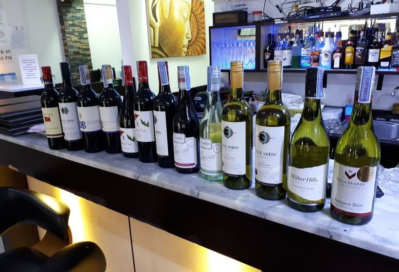 بنسيون New International House Patong