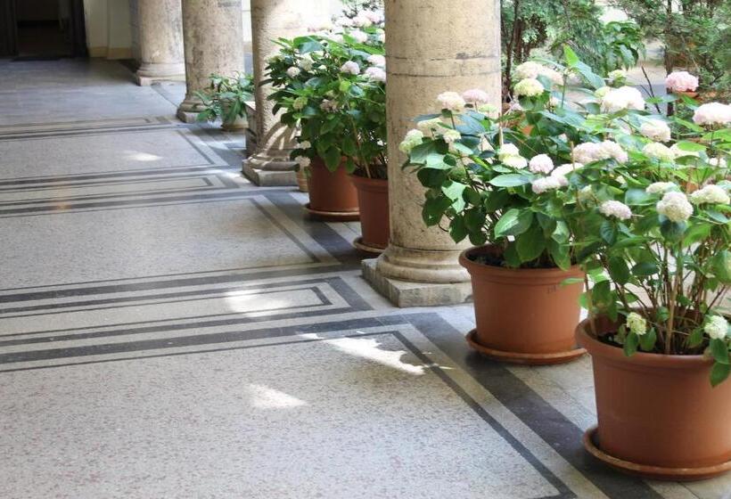 ペンション Omega Guesthouse Budapest
