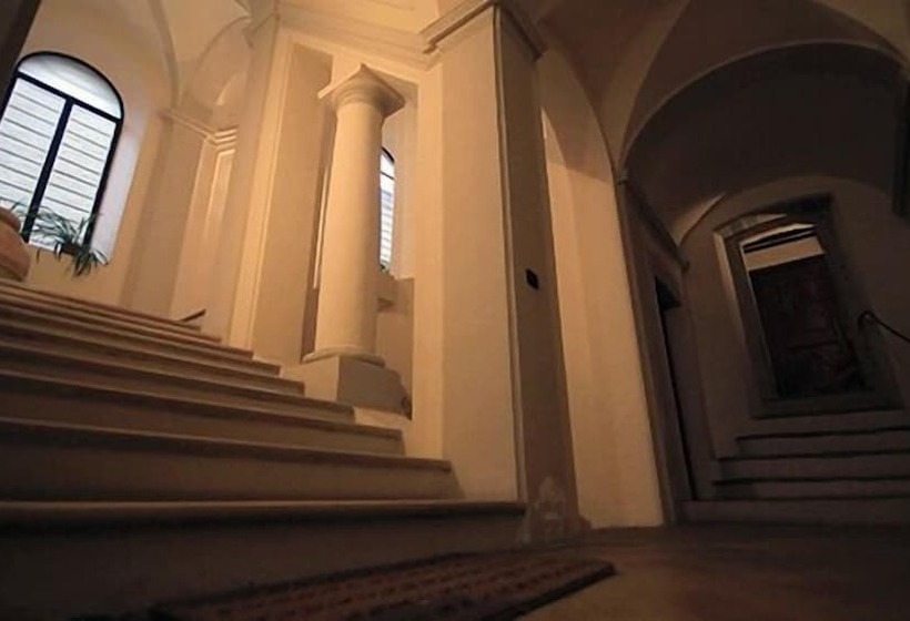 Пансион Palazzo Meraviglia Albergo Diffuso