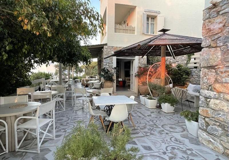 بنسيون Speires Suites