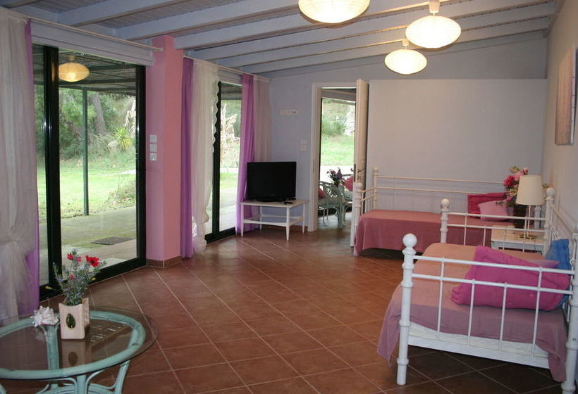 פנסיון Terry Land Village