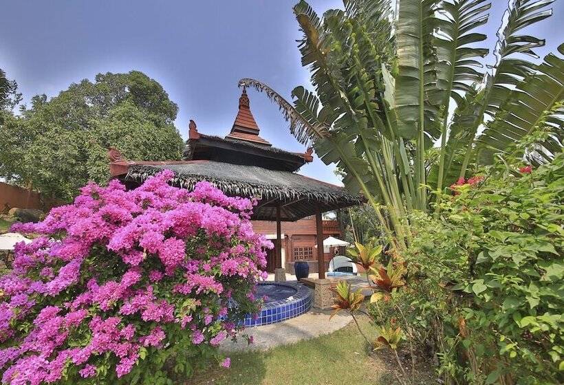 Presidential Thai Villa