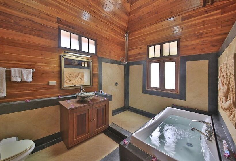 Presidential Thai Villa