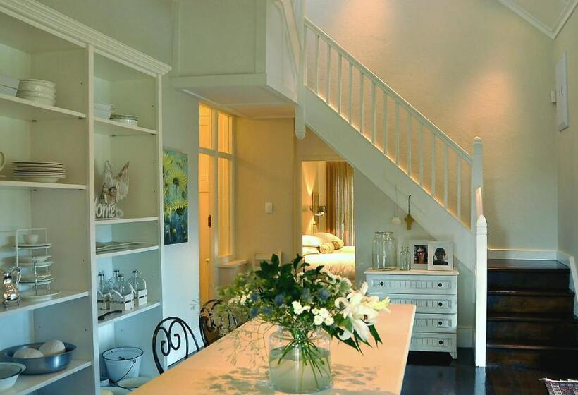 Bed and Breakfast Torburnlea Homestead Luxury Accommodation