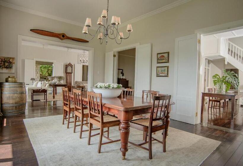 Bed and Breakfast Torburnlea Homestead Luxury Accommodation