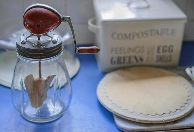 Bed and Breakfast Torburnlea Homestead Luxury Accommodation