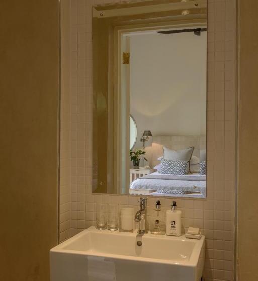 Bed and Breakfast Torburnlea Homestead Luxury Accommodation