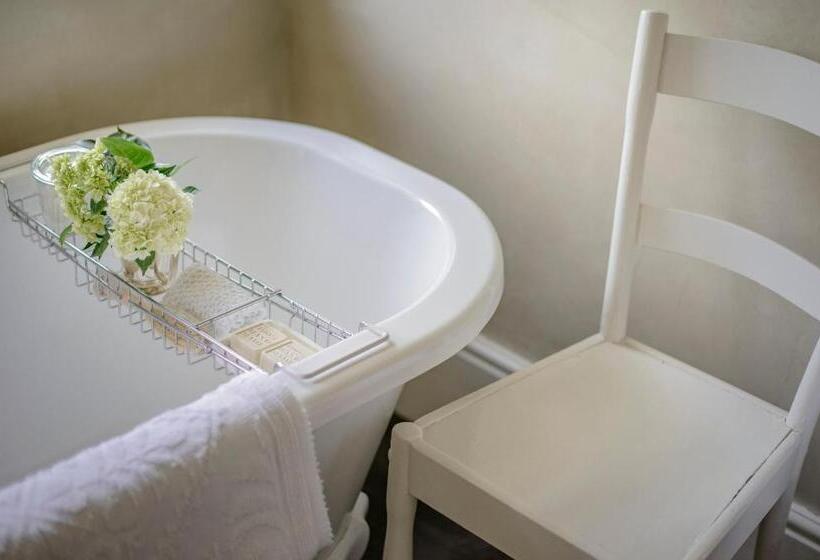 Bed and Breakfast Torburnlea Homestead Luxury Accommodation