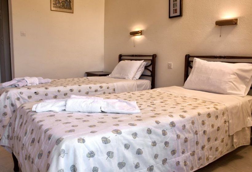 Veroniki Studios & Apartments