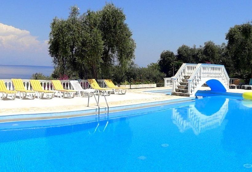 Veroniki Studios & Apartments