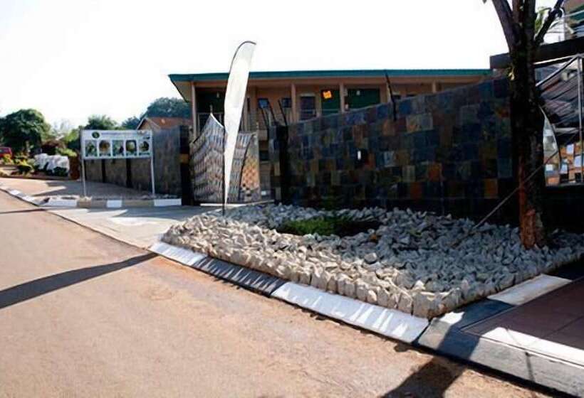 Vhafamadi Bed And Breakfast