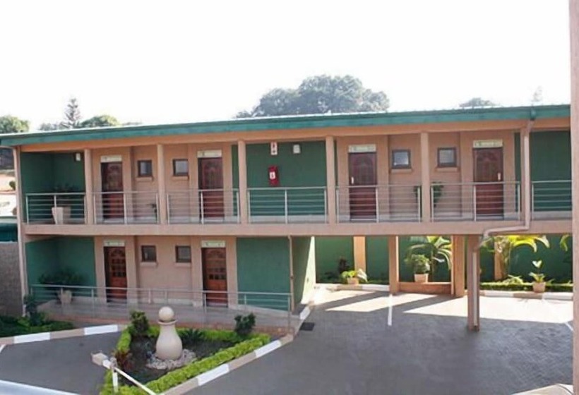 Vhafamadi Bed And Breakfast