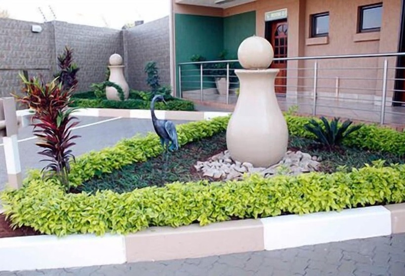 Vhafamadi Bed And Breakfast