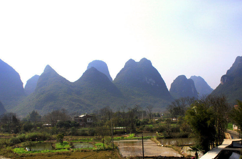 Wada Hostel By The Yulong Local Village Branch