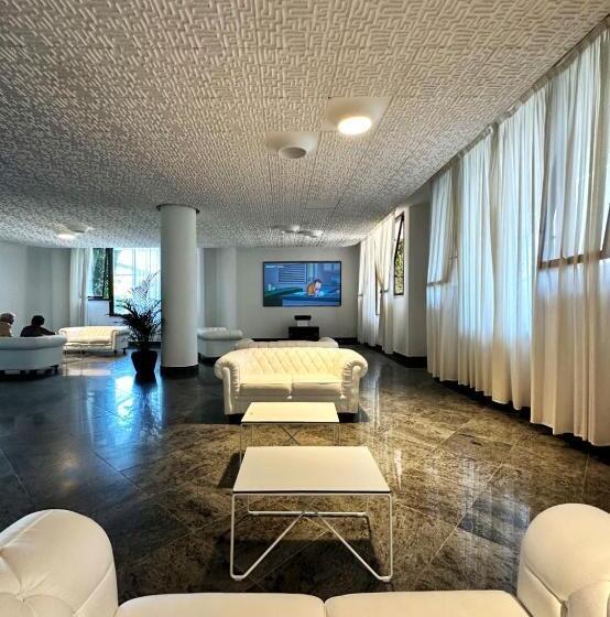 Eraora Hotel Village