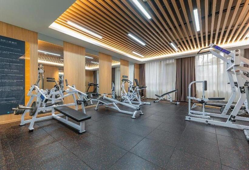 Hanting Hotel Suizhong Railway Station