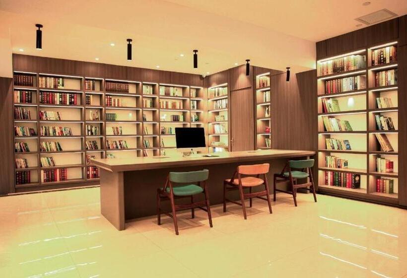 Hanting Hotel Changchun Yiqi Chuangye Street