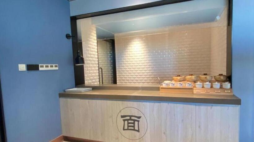 Hanting Hotel Shanghai Anting Metro Station