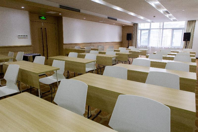 호텔 Hanting  Shanghai Songjiang Sheshan