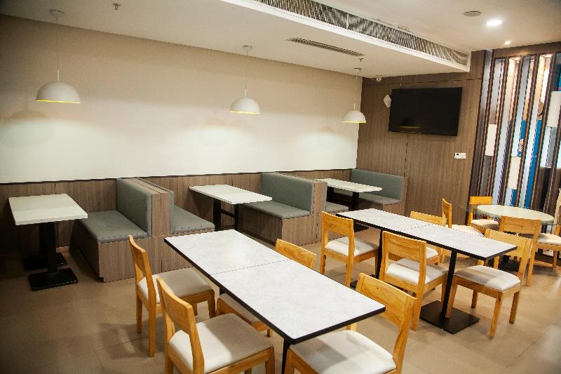 Hanting Hotel Zhengzhou Shangding Road