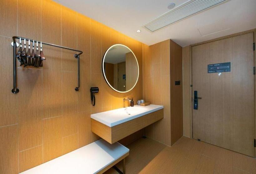 Ji Hotel Wenzhou Economic Development Zone Binhai Park