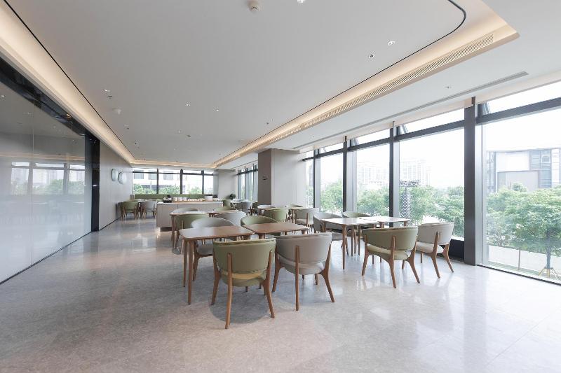 Ji Hotel Wuhan Optics Valley Star