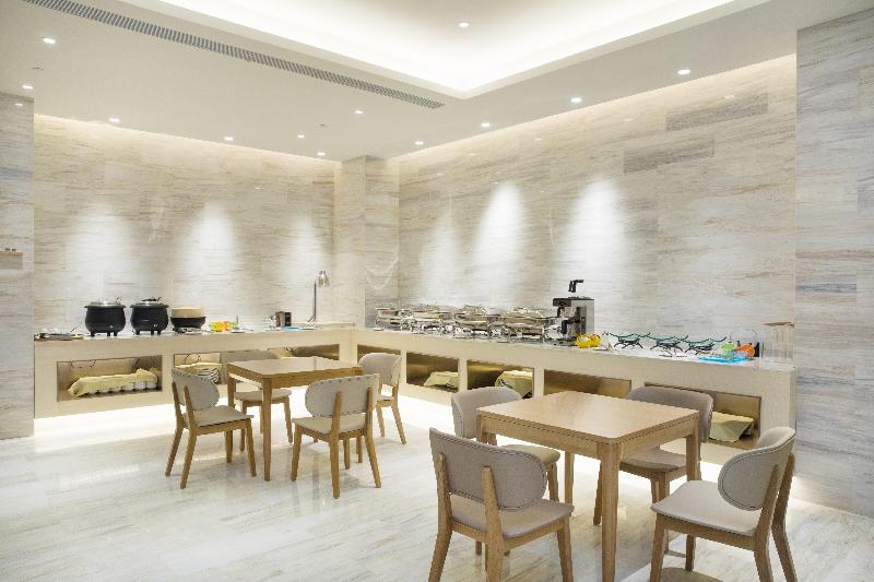 Ji Hotel Shanghai New Jiangwan City Yingao Road