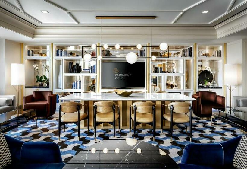 בית מלון כפרי Fairmont Royal York Gold Experience