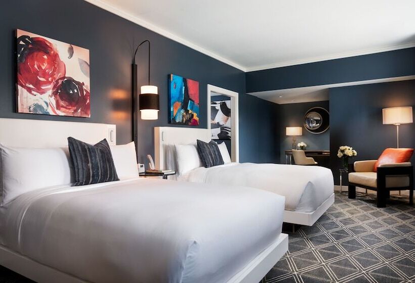 ホテル Fairmont The Queen Elizabeth Gold Experience