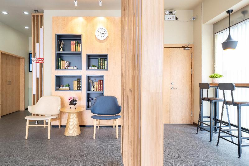 Hanting Hotel Shanghai Qingpu Caoying Road Metro Station