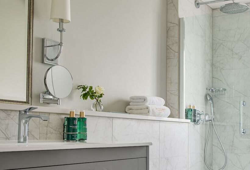 The Lodges At Glenlo Abbey Hotel & Estate